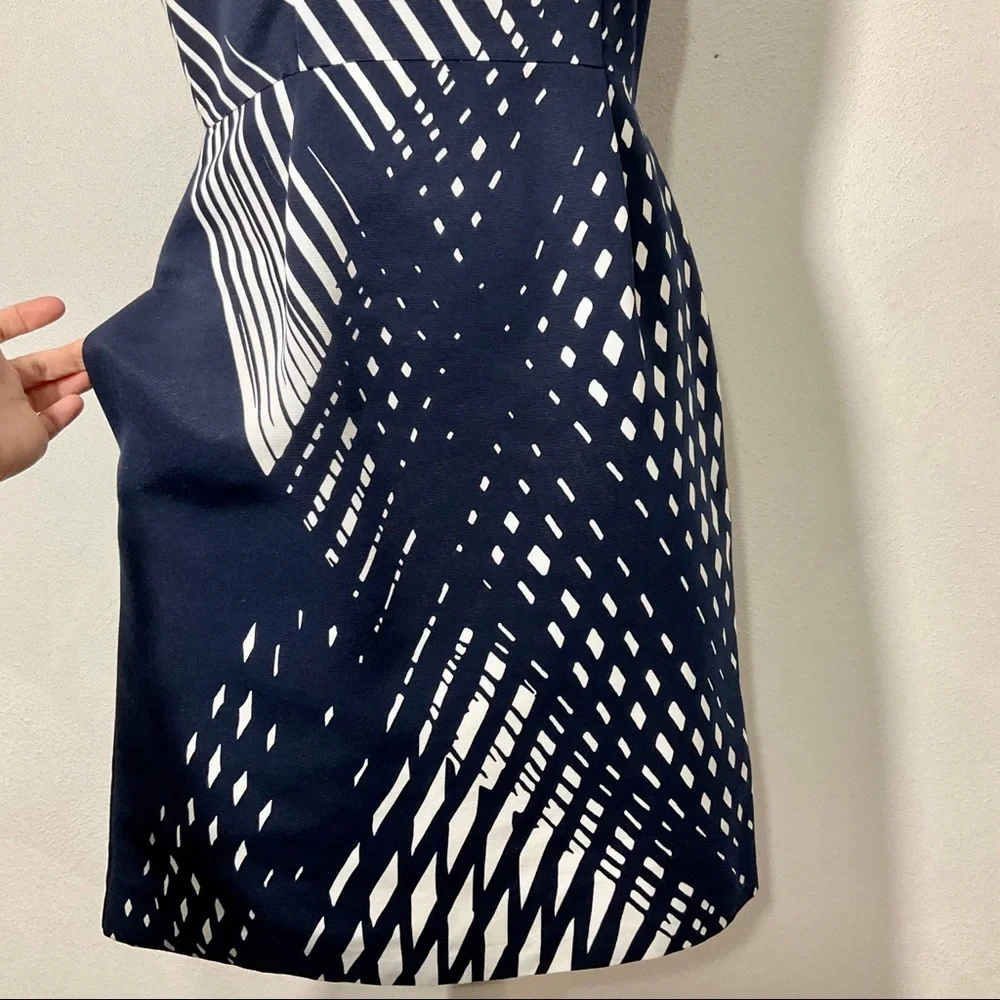 Chetta B Sunhee Navy Shift Nautical Career Satin Lined V-back Dress Size 4 - Picture 4 of 8